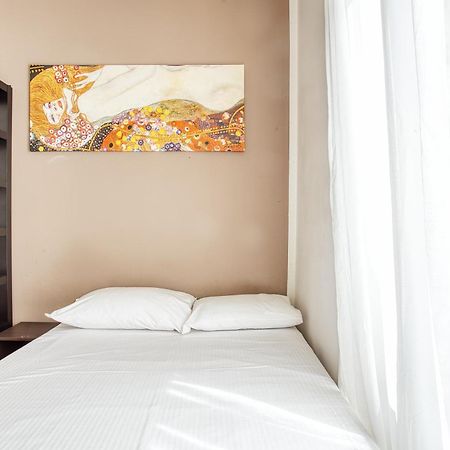Joivy Mauri - Cosy Flats Near The Duomo Apartment Milan Exterior photo